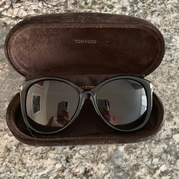 Tom Ford Accessories - Tom ford sunglasses 🕶